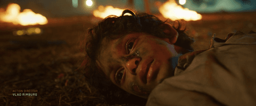 Minnal Murali (2021) UNCUT 1080p | 720p | 480p WEB-HDRip [Hindi ORG (DD 5.1) + Malayalam]