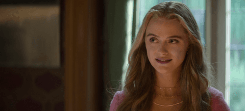 The Royal Treatment (2022) 1080p | 720p | 480p WEB-HDRip [Hindi ORG (DD5.1) + English]