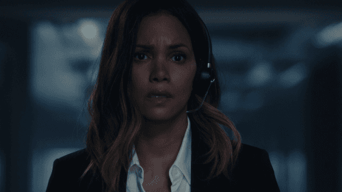 Moonfall (2022) 1080p | 720p | 480p BluRay [Hindi (DD2.0) + English]